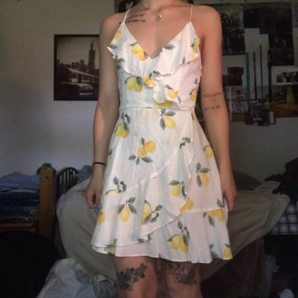 forever 21 ruffled and laced lemon dress